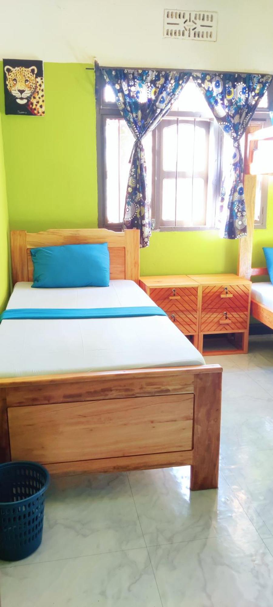 Hostel Kiliwood Moshi Buitenkant foto